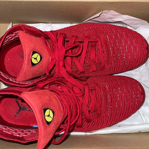 Red Suede Air Jordan flyknit elevation - Picture 5 of 7